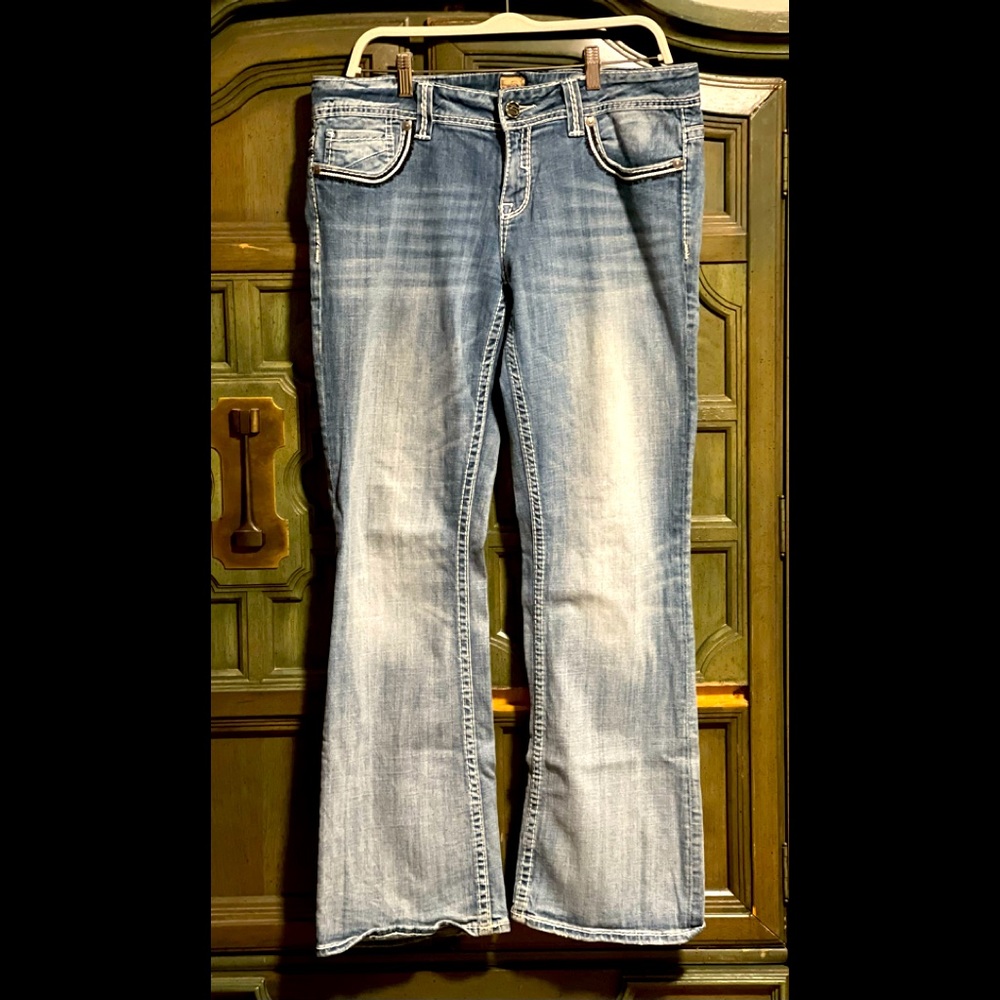 Womens Light denim boot leg sz 13